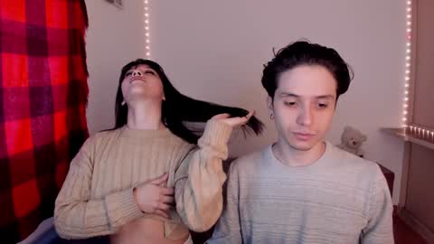 Ella and Cain online show from 26, 1, 2025