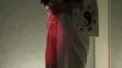 Ella online show from 15, 9, 2025