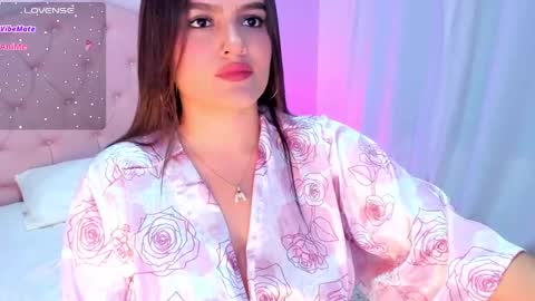 ellarosee_ online show from 13, 12, 2024