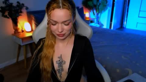 Ella online show from 24, 5, 2026