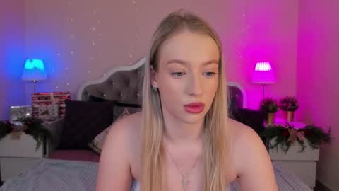 Snapshot of elldiana chatting on 7, 1, 2026 elldiana online show from 7, 1, 2026