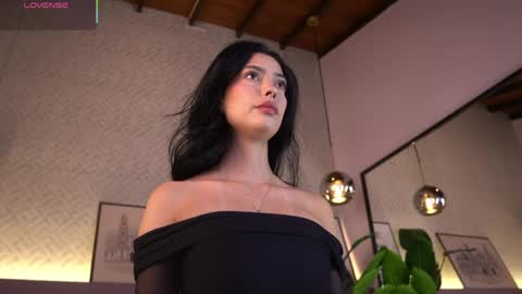 Elle Diane online show from 9, 5, 2026