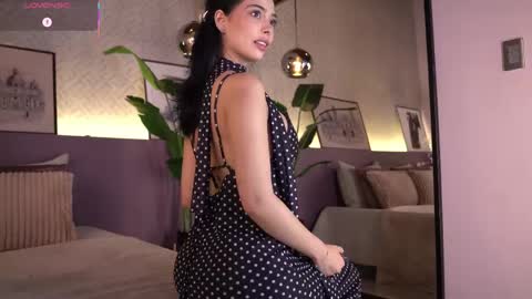 Elle Diane online show from 7, 6, 2026
