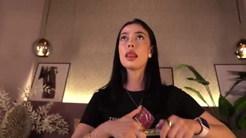 Elle Diane online show from 15, 6, 2026