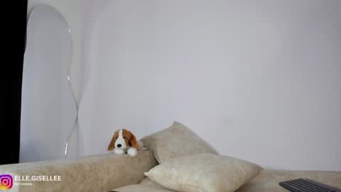 Yiss online show from 15, 1, 2025