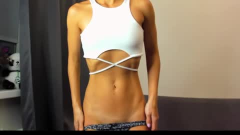 ellen_flow online show from 4, 5, 2026