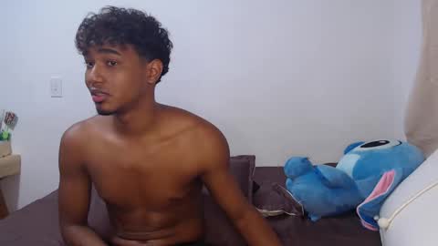 Snapshot of ellie_andy19 chatting on 20, 2, 2025 kev  dani online show from 20, 2, 2025