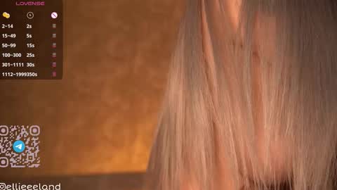 Snapshot of ellie_land chatting on 24, 9, 2025 Lexy online show from 24, 9, 2025