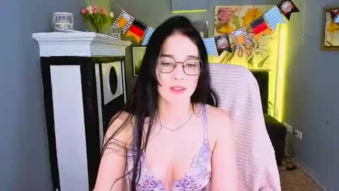 ellie_magic online show from 17, 9, 2025
