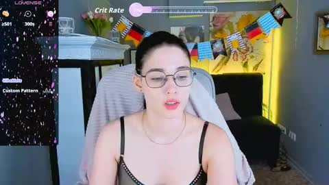 ellie_magic online show from 19, 9, 2025