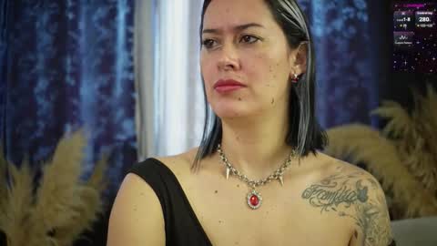 Ellie Ramos online show from 13, 11, 2025