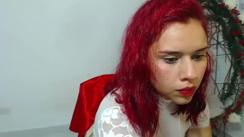 Snapshot of ellieconnor217 chatting on 21, 6, 2026 ellieconnor217 online show from 21, 6, 2026