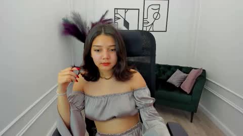 ellievensda online show from 9, 10, 2025