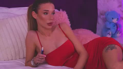 Snapshot of ellinanuria chatting on 10, 3, 2026 EllinaNuria online show from 10, 3, 2026