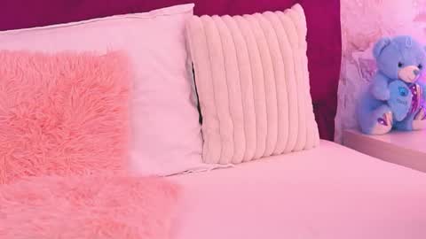 Snapshot of ellinanuria chatting on 21, 3, 2026 EllinaNuria online show from 21, 3, 2026