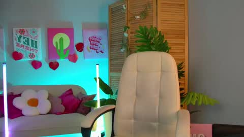 Elin online show from 30, 4, 2026
