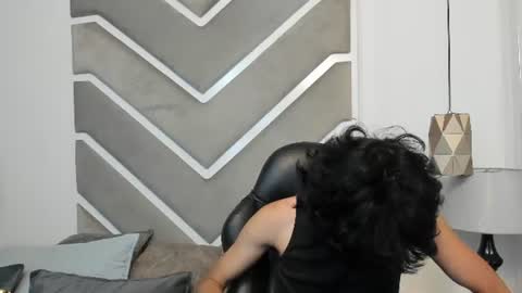 elliotvolkov online show from 13, 7, 2026