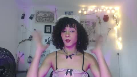 Snapshot of ellis_flowers chatting on 6, 10, 2025 . online show from 6, 10, 2025