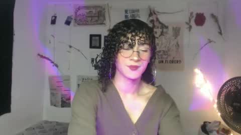 Snapshot of ellis_flowers chatting on 16, 1, 2026 . online show from 16, 1, 2026