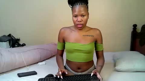 elllanna online show from 2, 10, 2025