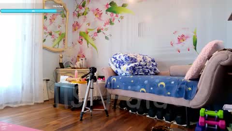 Snapshot of ells_palace chatting on 19, 11, 2025 Ella Bella Bo Bella online show from 19, 11, 2025