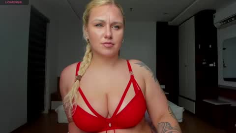Elly online show from 5, 7, 2026
