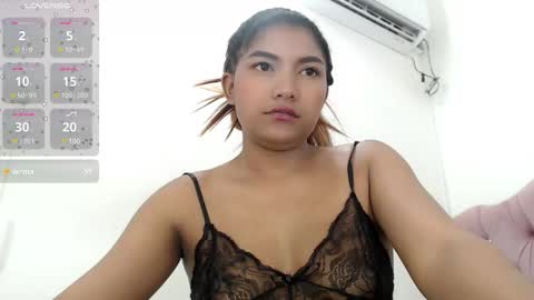 Elly online show from 14, 12, 2024