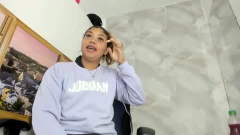 ellybloom online show from 18, 5, 2026