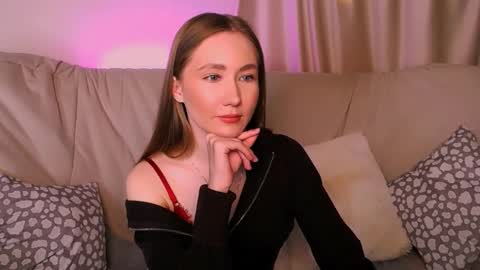  Elly  online show from 10, 2, 2026