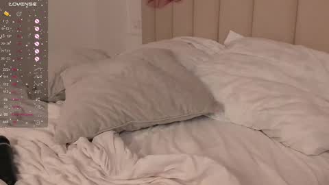 Snapshot of ellyford chatting on 7, 3, 2025 Elly online show from 7, 3, 2025