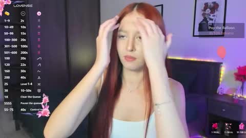 EllyPeach online show from 10, 11, 2025