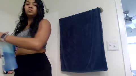 Elly online show from 28, 3, 2026