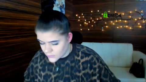 Elmi online show from 8, 2, 2025