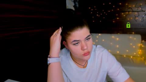 Elmi online show from 12, 2, 2025