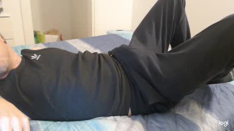 Snapshot of elmoro101 chatting on 21, 10, 2025 elmoro101 online show from 21, 10, 2025