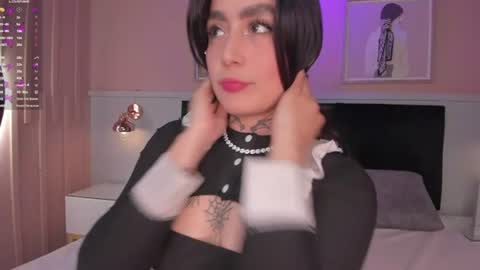 Elodie  online show from 16, 7, 2026