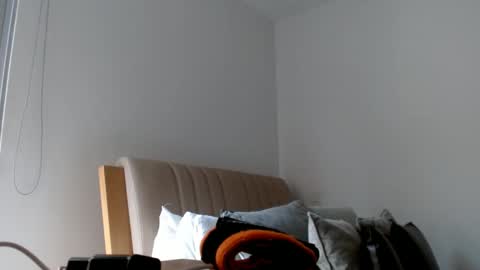 elosocazador online show from 24, 2, 2025