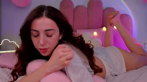 Snapshot of elsa_xo chatting on 7, 2, 2025 Michelle online show from 7, 2, 2025