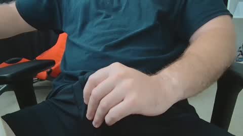 Snapshot of eltanke2206 chatting on 10, 9, 2025 alexgarg online show from 10, 9, 2025