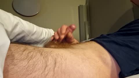 Snapshot of eltonyoo chatting on 4, 1, 2025 eltonyoo online show from 4, 1, 2025