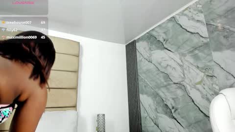 Snapshot of ely_brown chatting on 10, 3, 2026 ely brown online show from 10, 3, 2026