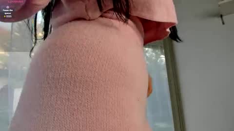 elyarose_ online show from 17, 3, 2026