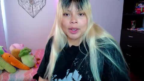 Ely online show from 8, 10, 2025