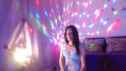 Snapshot of elysasun chatting on 27, 6, 2026 Elisa online show from 27, 6, 2026