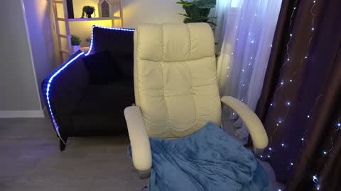 Call me Elis online show from 15, 1, 2025