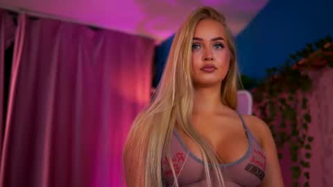 Elyssa online show from 3, 7, 2026