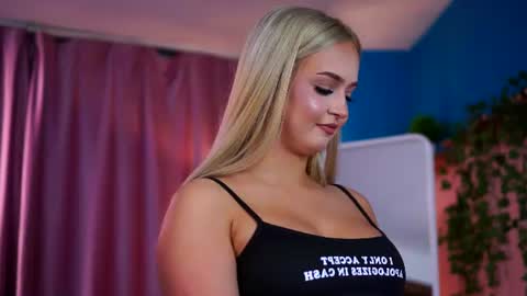 Elyssa online show from 8, 7, 2026