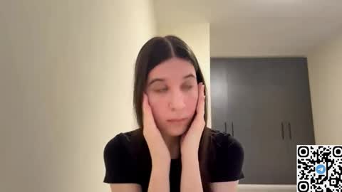 Monica online show from 6, 3, 2026