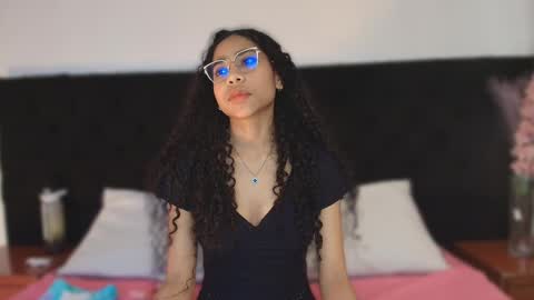 Ema Fox online show from 19, 3, 2026