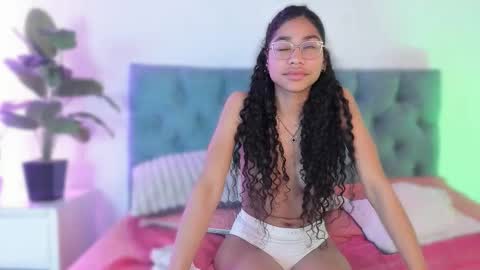 Ema Fox online show from 21, 3, 2026